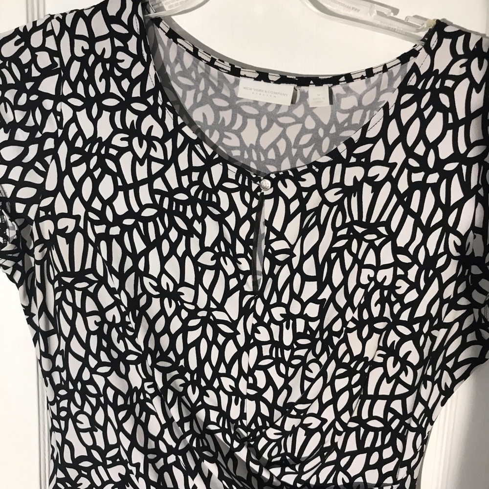 Black and white New York and Company dress - Picture 2 of 4